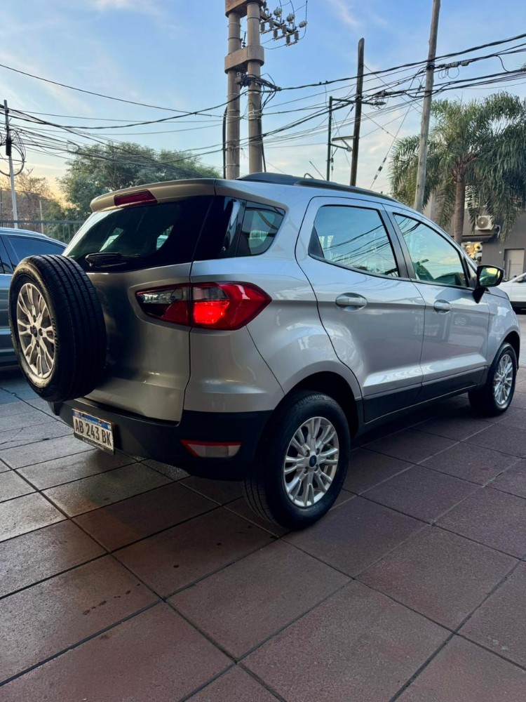 Ford EcoSport SE — foto 4